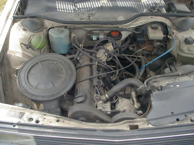 Двигатель в сборе audi 2.2 5S 80 b2 100 c2 coupe WB