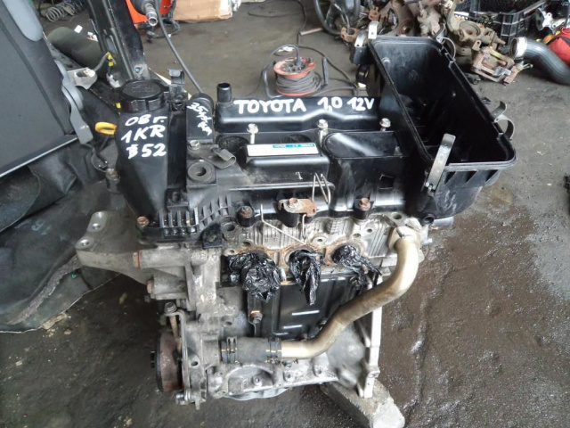 TOYOTA AYGO YARIS II 1.0 12V двигатель 1KR 35tys.km.