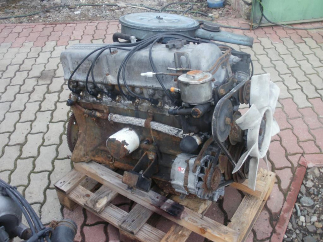 Двигатель L24 R6/2, 4L DATSUN/NISSAN LAUREL