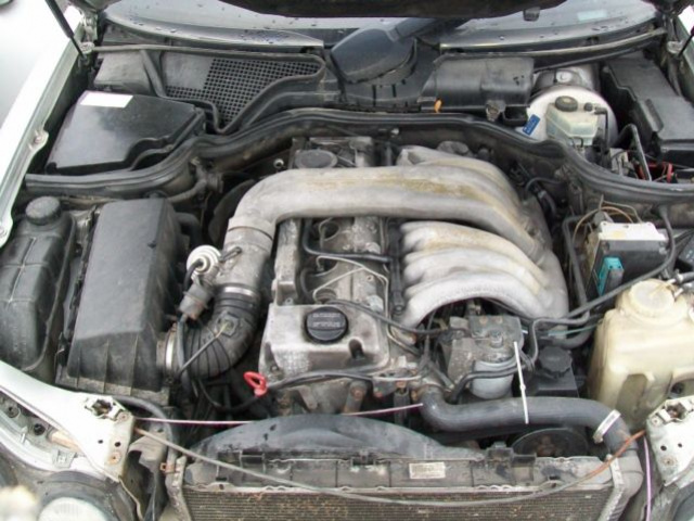 MERCEDES E-KLASA W210 E300 3.0 D двигатель 96г..