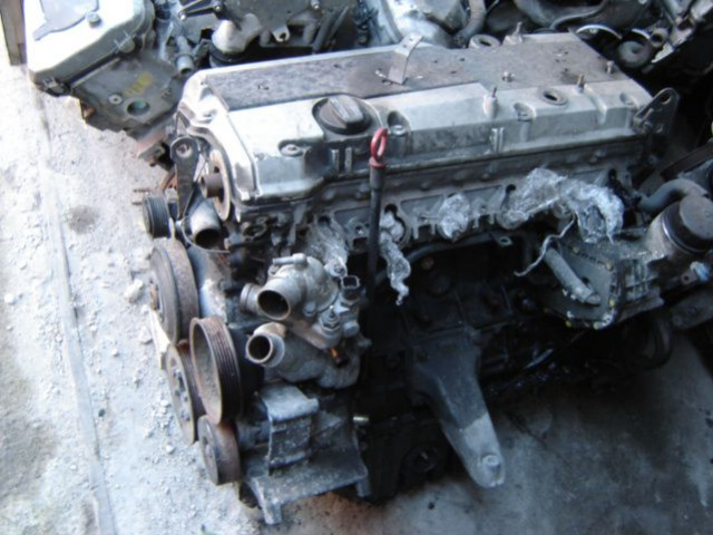 Двигатель MERCEDES W140 140 S280 2, 8