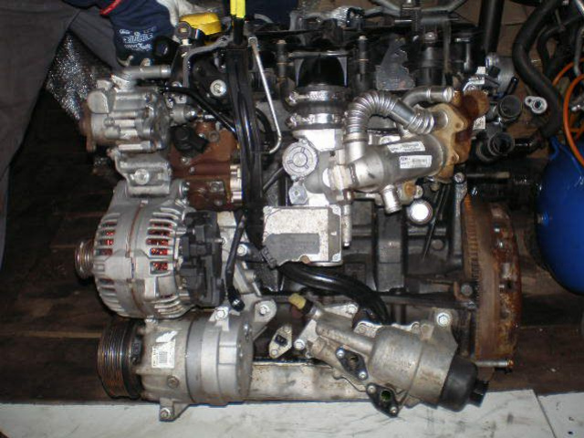 Двигатель 2, 5 DCI OPEL MOVANO G9U 650