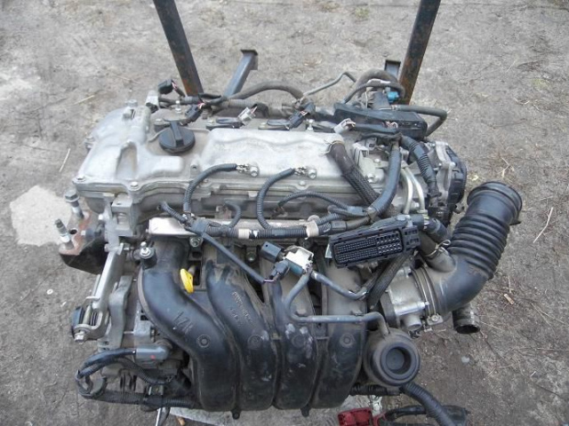 Двигатель 1.6 TOYOTA AURIS 2009 R в сборе без навесного оборудования