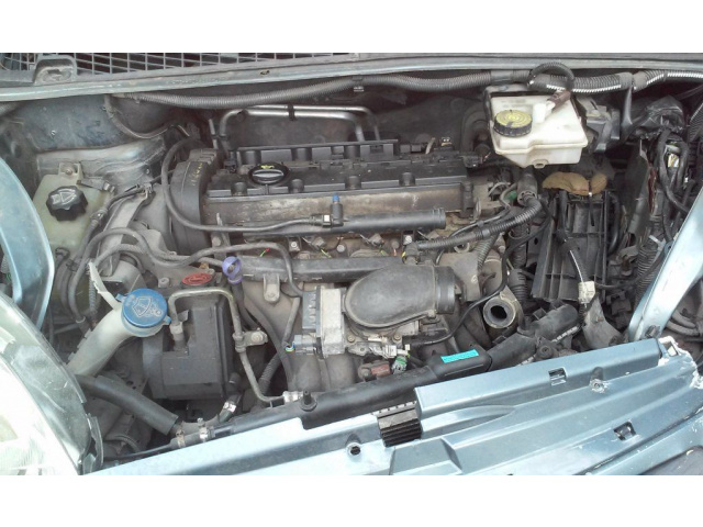 Citroen Xsara Picasso rocznik 2005 двигатель