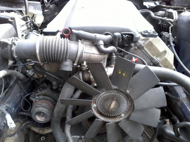 BMW E34 E32 E38 двигатель M60B40 4.0 V8