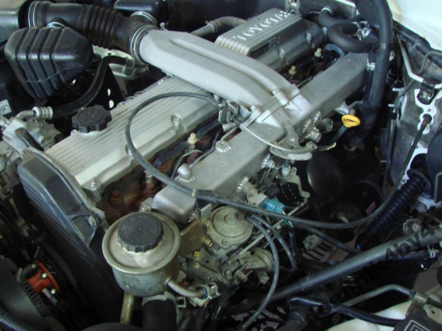 Toyota Land Cruiser двигатель 4.2 1-HZ HZJ 105