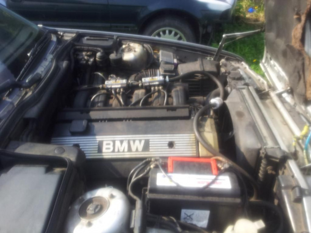 Двигатель BMW E34 525i E36 325i M50B25 nv