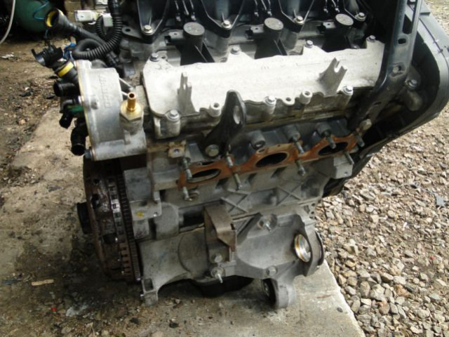 Двигатель Peugeot 407 3.0 V6 211 KM XFV Citroen