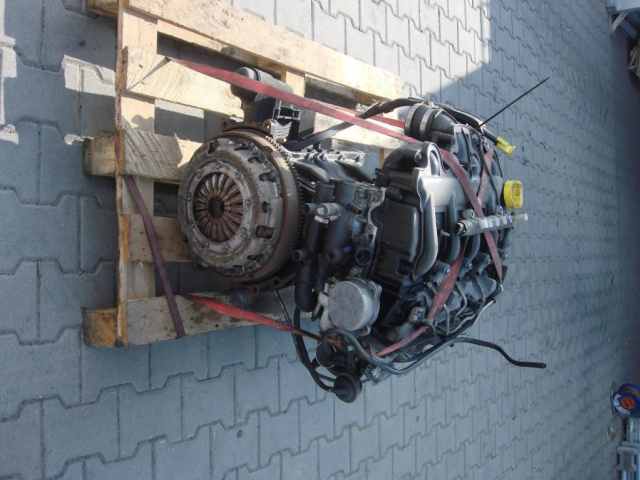 RENAULT MASTER OPEL MOVANO 2, 5 DCi двигатель в сборе.