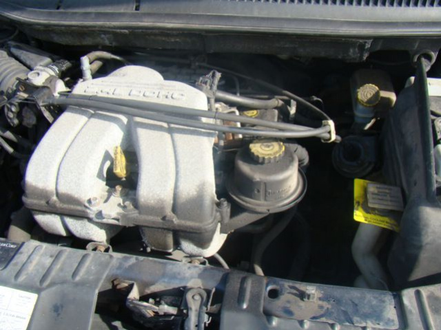 Двигатель CHRYSLER VOYAGER 2003 2, 4 B