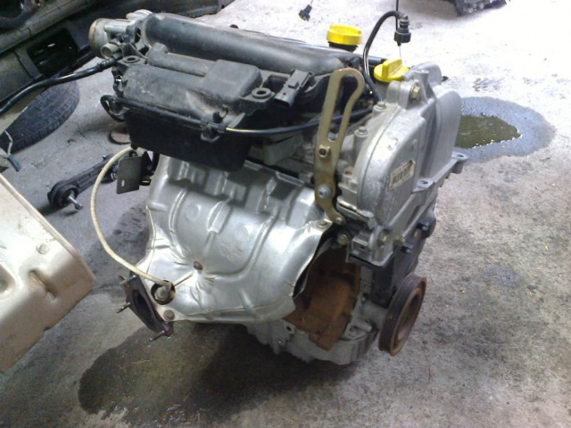 Renault Modus 1.4 16v двигатель oraz и другие з/ч запчасти.