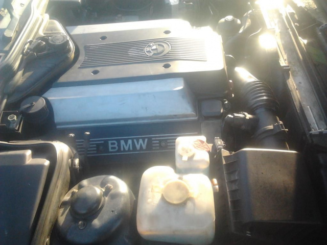 Двигатель BMW E34 530i E32 E38 730 M60B30