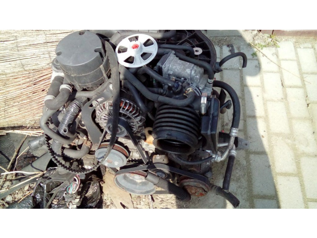 Двигатель mazda rx 8-193km в сборе.поврежденный