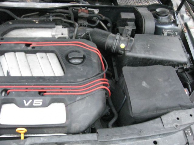 VW Golf IV - двигатель AGZ 2, 3 V5