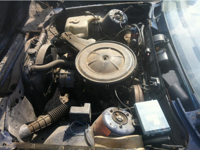 BMW E30 318i M10B15 GAZNIK - двигатель в сборе