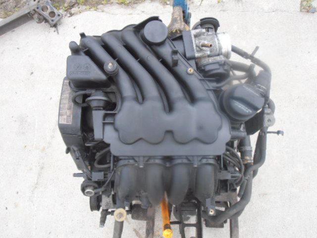 Двигатель = VW GOLF 1.6 SR / AKL