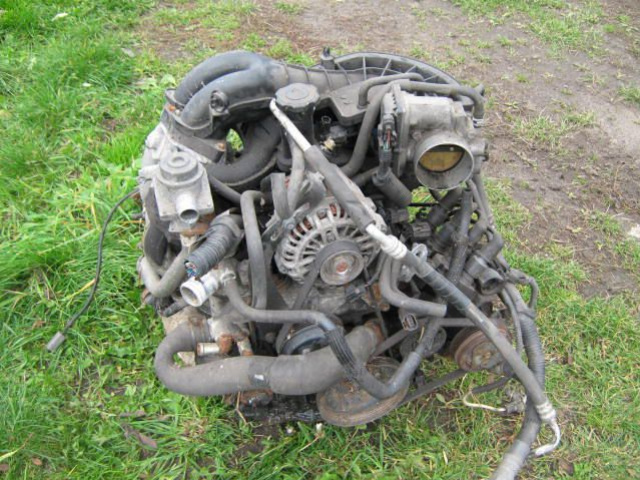 Двигатель mazda RX-8 RX8 поврежденный