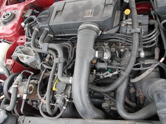 Двигатель PEUGEOT 306 1.8