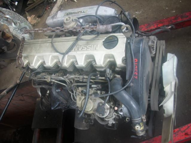 NISSAN PATROL Y60 2.8TD двигатель в сборе
