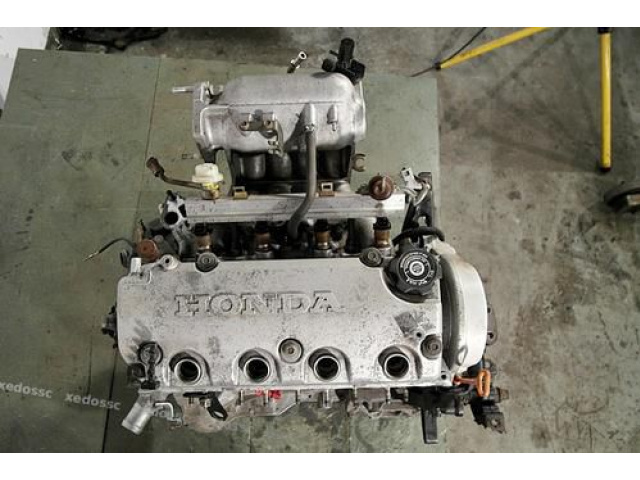 Двигатель HONDA CIVIC MB37 99 1.5 16V VTEC D15Z8 FV