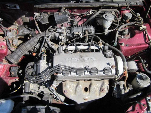 HONDA CIVIC VI - двигатель 1.4 16V D14A8