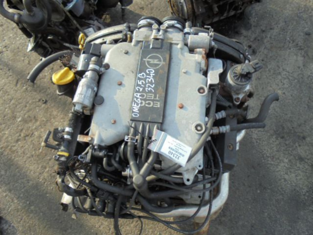 OPEL OMEGA B 2.5 V6 X25XE двигатель в сборе Z навесное оборудование