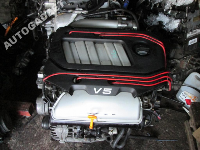 VW GOLF 4 SEAT LEON двигатель 2.3 V5 AGZ 150 л.с.
