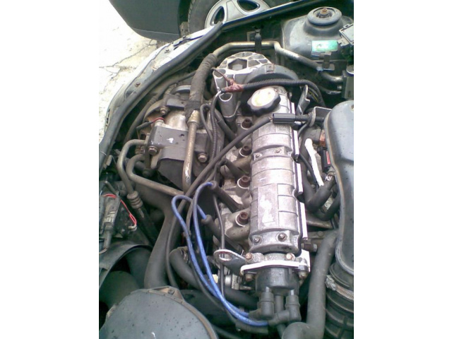 # двигатель RENAULT CLIO 1.8 8V