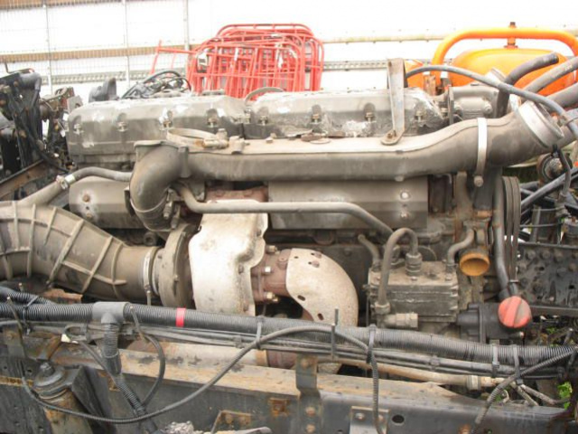 DAF XF 95 430 2001 год - двигатель EURO 2
