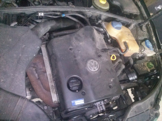 Двигатель VW passat 1.6 B, kod AHL