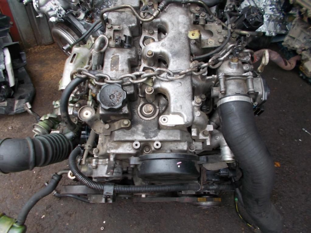 MITSUBISHI L200 двигатель 2.5 DID в сборе 06-12