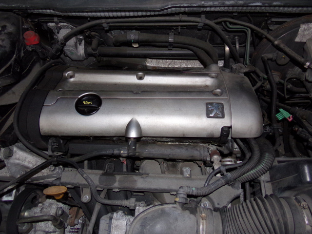 Двигатель Peugeot 607 citroen c5, 2.0 бензин, 2002г..