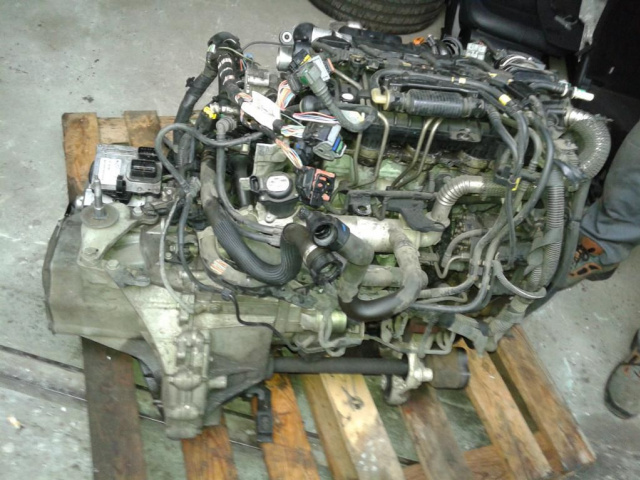 Двигатель 1.6 HDI CITROEN C4 PICASSO в сборе 2008г.