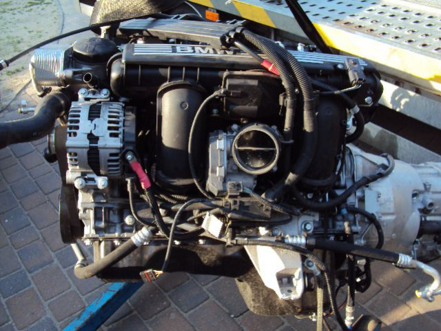 BMW E90 325i 330i двигатель в сборе 2010 N53
