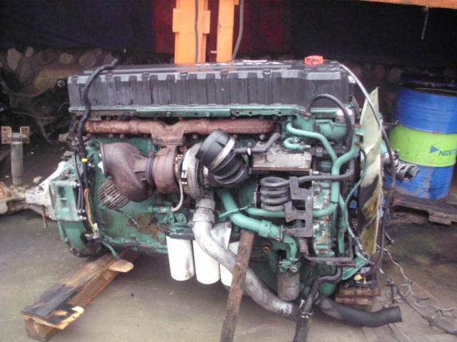 Двигатель в сборе VOLVO FH 12 FH12 420KM D12C 2001г.