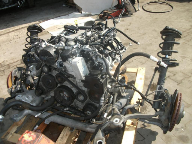 MERCEDES C W204 E W211 двигатель голый E280 3.0 V6