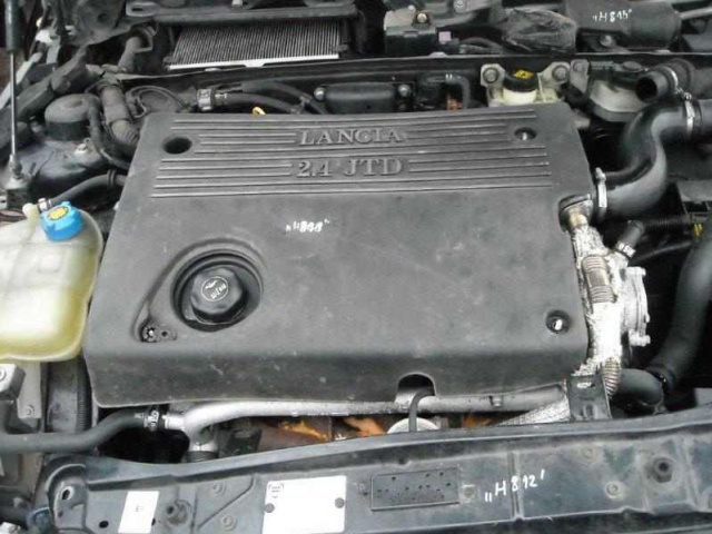 Lancia Lybra двигатель 2.4 JTD
