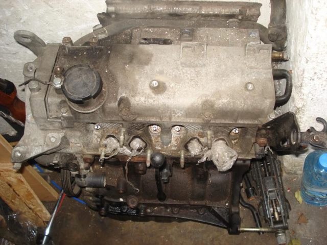 Двигатель Renault Clio II Twingo 1.2 8 V
