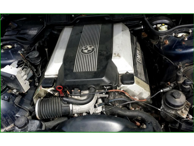 Двигатель BMW E38 голый без навесного оборудования M60B30 730i 3.0i V8