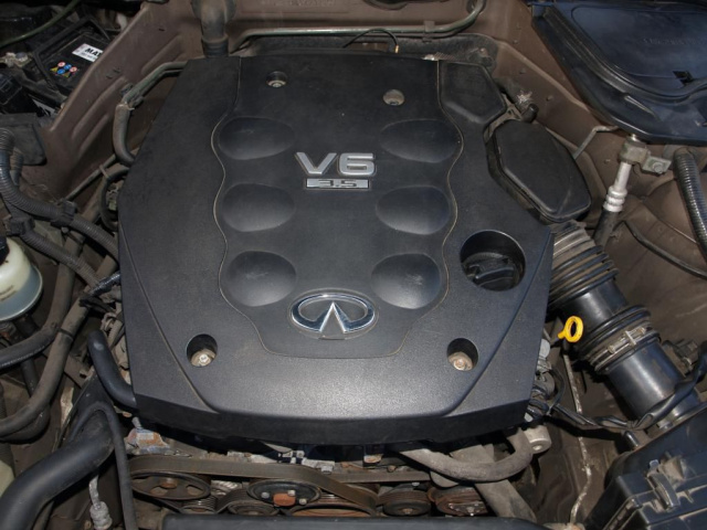 Двигатель INFINITI FX35 3.5 V6 2005г.