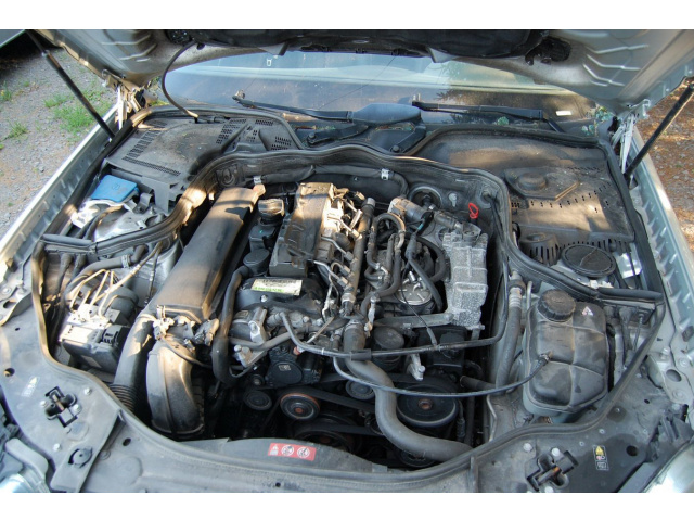 Двигатель в сборе Mercedes W211 2.2 646