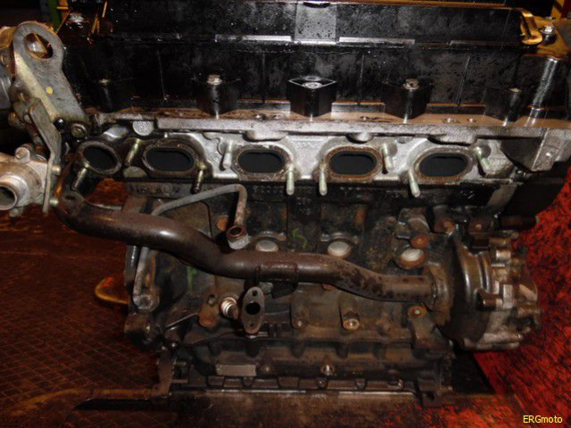 Двигатель Renault Laguna II 2.2 DCI 140 л.с. G9T706 05-
