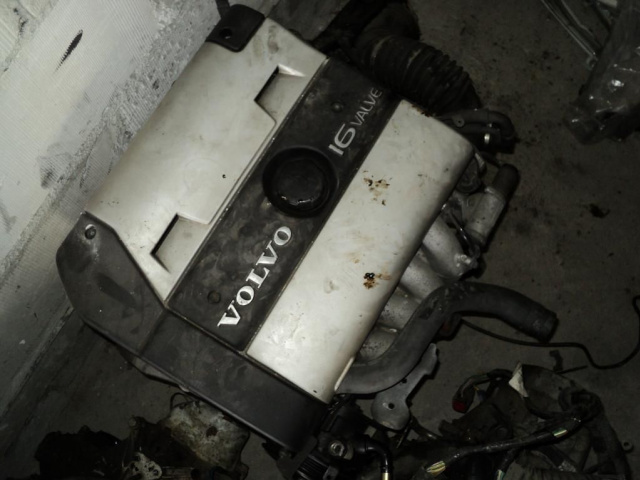 Двигатель Volvo S/V40 2.0 b