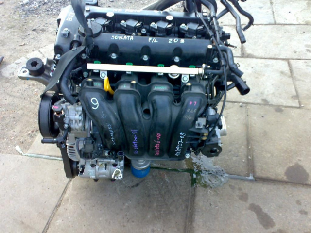 HYUNDAI SONATA NF 2010 R. двигатель 2.0 бензин G4KD