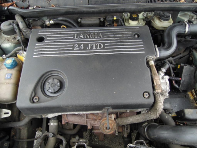 Двигатель LANCIA LYBRA 2.4 JTD 155 тыс KM Z ANGLII