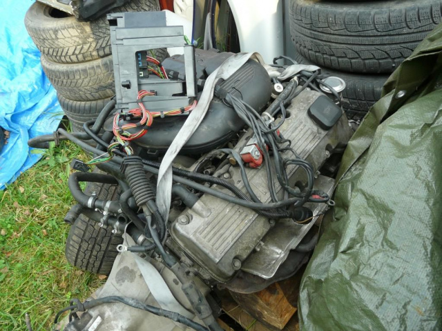 BMW E46 318I M43TUB19 двигатель в сборе или голый