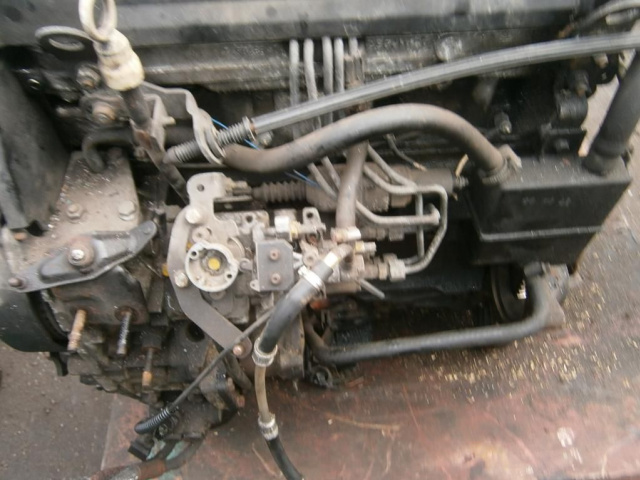 Двигатель 2.5 D Renault Trafic Iveco 95г. PC83
