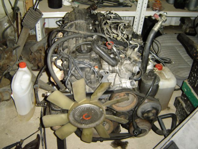 Двигатель MERCEDES W124 124 300E 3, 0 M103 Z Германии