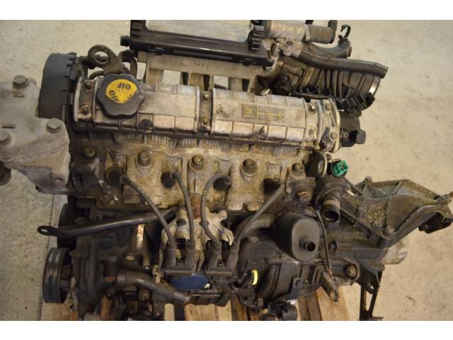 Двигатель ZE коробка передач RENAULT LAGUNA 1.8