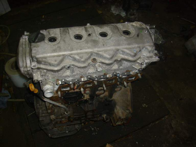 Двигатель без навесного оборудования Nissan Primera P12 2.2DCI 2003г.